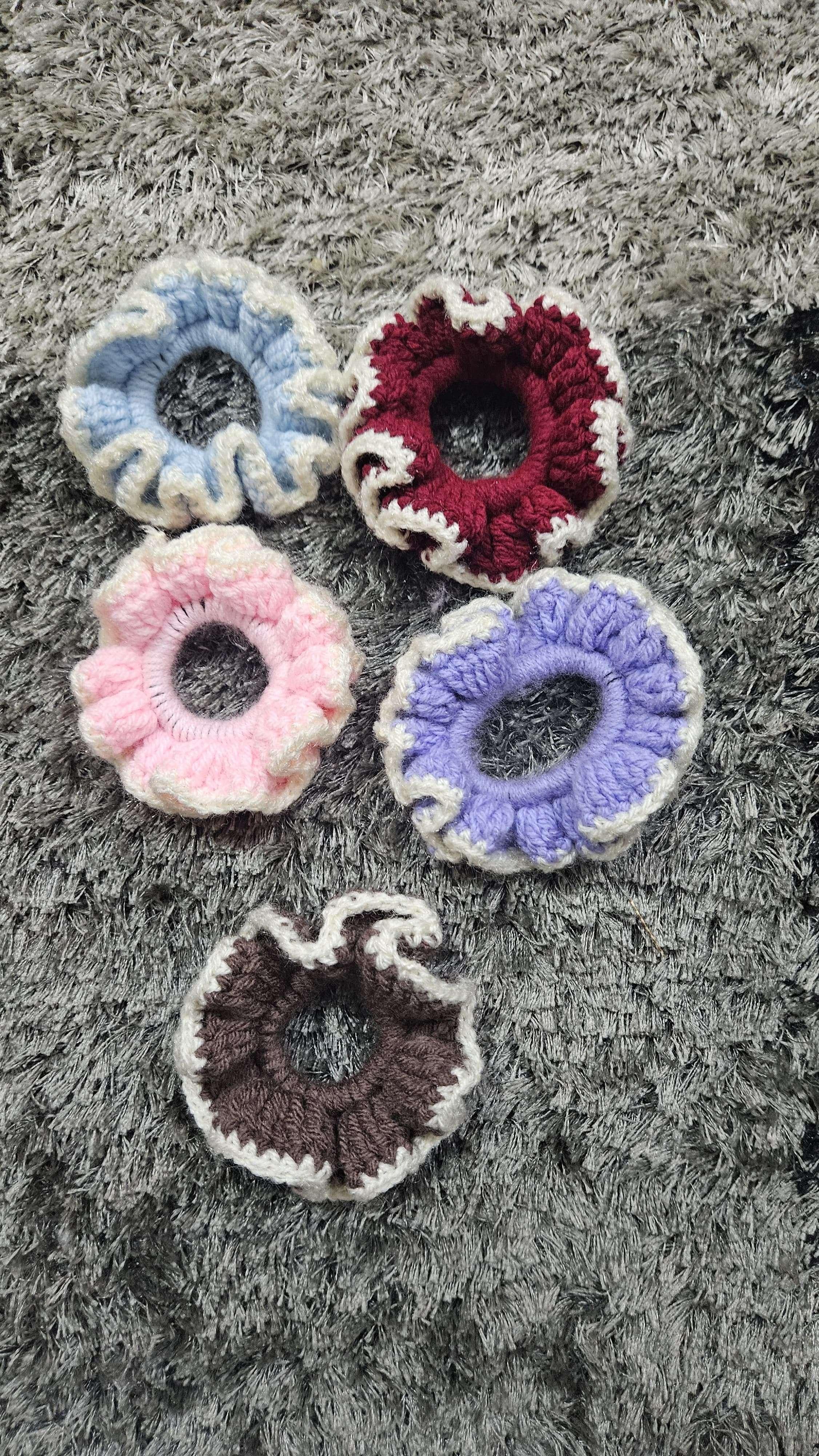 Scrunchies - Image 1